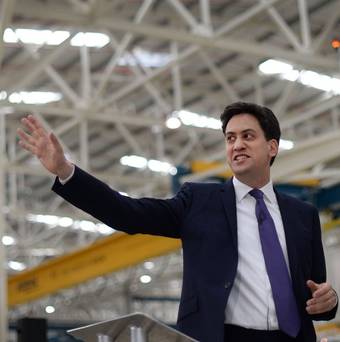Miliband announces plans to raise minimum wage level